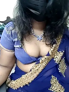 Snapshot of tamilmaha12 chatting on September 13, 2025, 10:04 am tamilmaha12 online show from September 13, 2025, 10:04 am