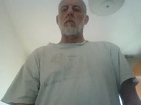 Snapshot of Pigna16PSRN chatting on April 27, 2026, 3:54 pm Pigna16PSRN online show from April 27, 2026, 3:54 pm