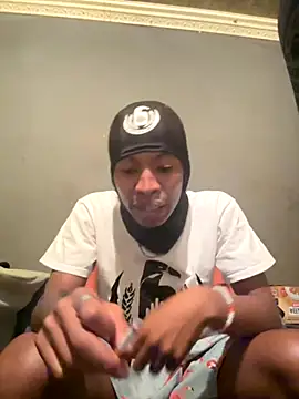 Snapshot of Tookey012 chatting on September 22, 2025, 6:32 pm Tookey012 online show from September 22, 2025, 6:32 pm