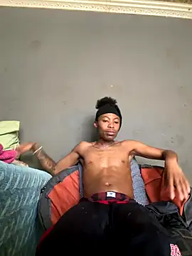 Snapshot of Tookey012 chatting on October 28, 2025, 8:40 am Tookey012 online show from October 28, 2025, 8:40 am