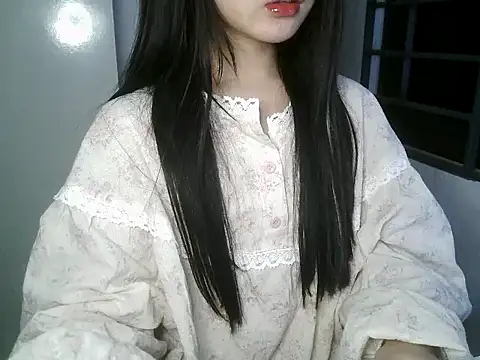 Annabelle-e online show from December 14, 2025, 7:51 pm