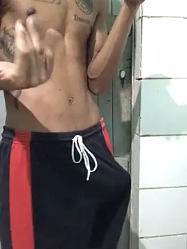 lcsexy45 online show from June 8, 2026, 5:24 pm