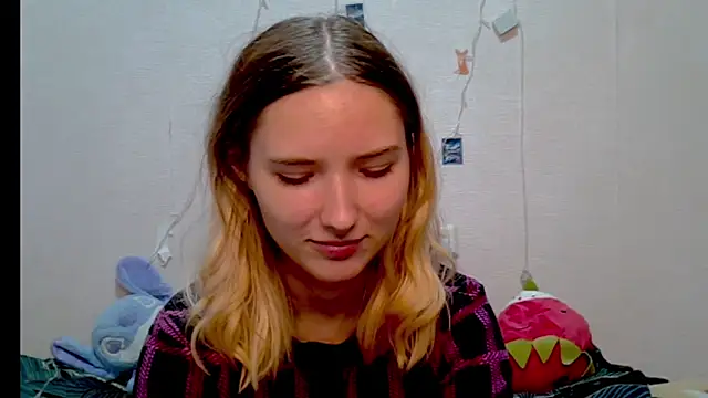  kikiclark   online show from October 4, 2025, 9:02 pm