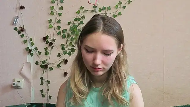  kikiclark   online show from March 7, 2026, 8:55 am