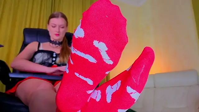 MysticVenus  online show from June 15, 2026, 8:38 am