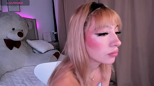 Mayajhons online show from December 20, 2025, 11:50 am