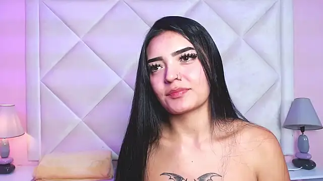 Snapshot of Miaa_Smithh__ chatting on November 8, 2025, 3:12 pm Miaa Smithh online show from November 8, 2025, 3:12 pm