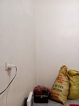 Snapshot of sumy-00 chatting on November 13, 2025, 2:54 am sumy-00 online show from November 13, 2025, 2:54 am