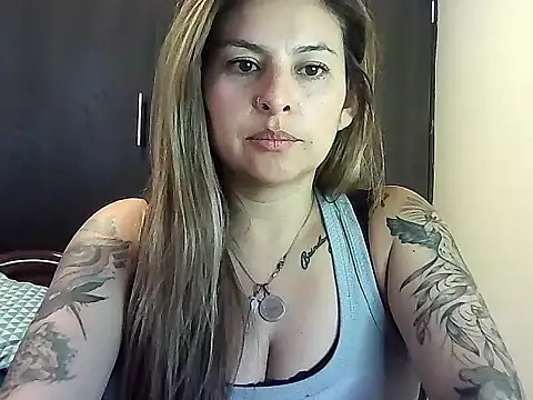 Valery  Rouse  online show from March 15, 2026, 9:32 pm