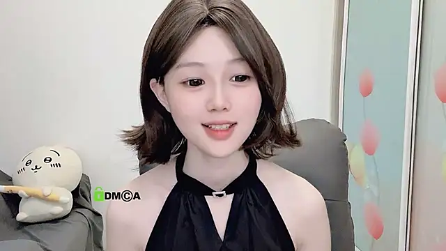gummy-candy online show from October 12, 2025, 1:26 am