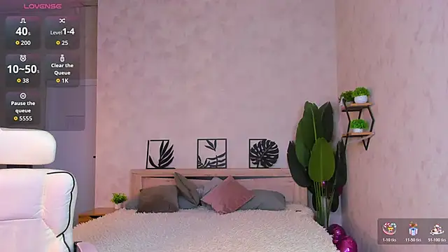 Lynn Martin online show from April 5, 2026, 12:19 am