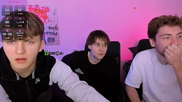 Snapshot of travis_wolf_ chatting on January 8, 2026, 8:00 pm travis wolf online show from January 8, 2026, 8:00 pm