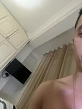 Merousexy282828 online show from February 12, 2026, 4:02 pm