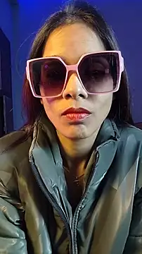 royeoy22 online show from January 9, 2026, 10:18 am