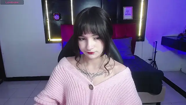  Charlotte Collins  online show from February 26, 2026, 2:38 pm