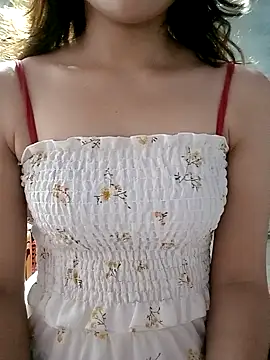 Snapshot of mymy06 chatting on November 6, 2025, 10:32 pm mymy06 online show from November 6, 2025, 10:32 pm