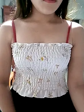 Snapshot of mymy06 chatting on November 14, 2025, 10:29 pm mymy06 online show from November 14, 2025, 10:29 pm