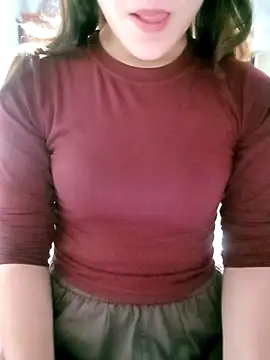 Snapshot of mymy06 chatting on November 25, 2025, 2:44 am mymy06 online show from November 25, 2025, 2:44 am