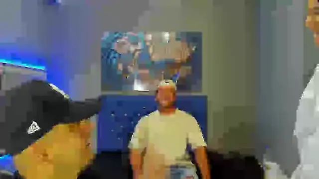 AngelAndChris online show from October 14, 2025, 12:28 pm
