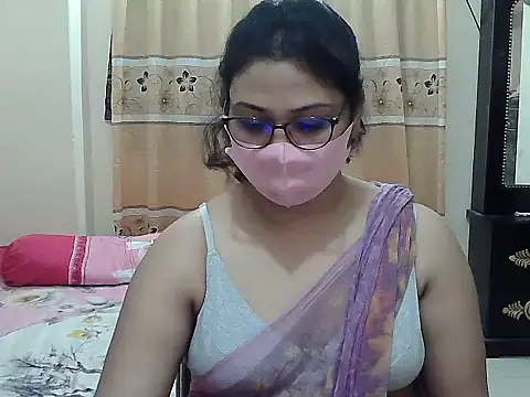 Elena cruz5 online show from November 1, 2025, 1:46 pm