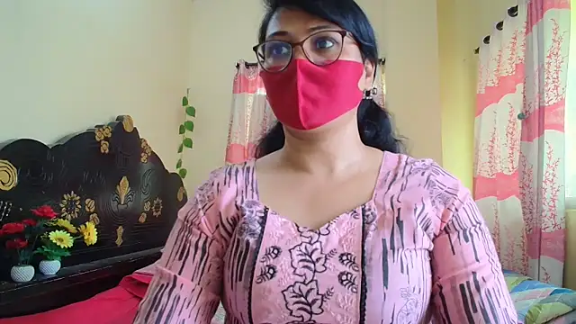 Elena cruz5 online show from March 4, 2026, 7:36 am