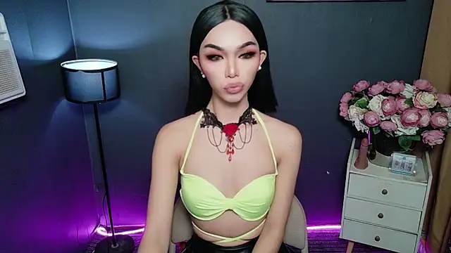 BelindaAbundance online show from November 21, 2025, 10:47 am