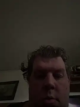 Snapshot of Stephanie1984 chatting on October 22, 2025, 5:34 pm Stephanie1984 online show from October 22, 2025, 5:34 pm