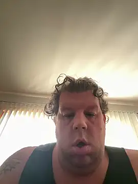 Snapshot of Stephanie1984 chatting on October 23, 2025, 12:04 pm Stephanie1984 online show from October 23, 2025, 12:04 pm