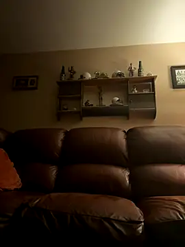 Snapshot of Stephanie1984 chatting on October 28, 2025, 2:48 am Stephanie1984 online show from October 28, 2025, 2:48 am