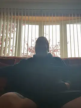 Snapshot of Stephanie1984 chatting on October 29, 2025, 11:56 am Stephanie1984 online show from October 29, 2025, 11:56 am