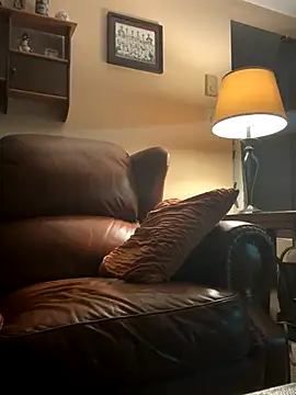 Snapshot of Stephanie1984 chatting on November 3, 2025, 2:13 am Stephanie1984 online show from November 3, 2025, 2:13 am