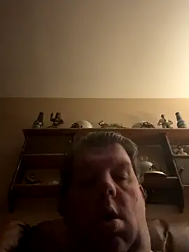 Snapshot of Stephanie1984 chatting on November 8, 2025, 1:17 am Stephanie1984 online show from November 8, 2025, 1:17 am