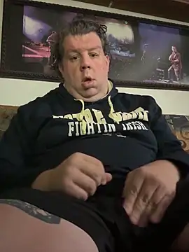 Snapshot of Stephanie1984 chatting on November 13, 2025, 6:18 pm Stephanie1984 online show from November 13, 2025, 6:18 pm