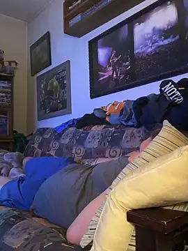 Stephanie1984 online show from March 27, 2026, 4:40 am