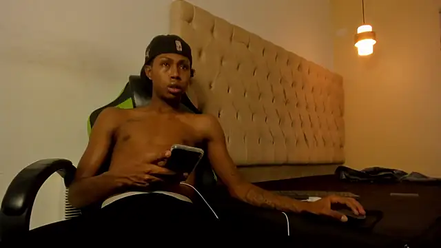 Jax Maliq online show from November 2, 2025, 2:03 am