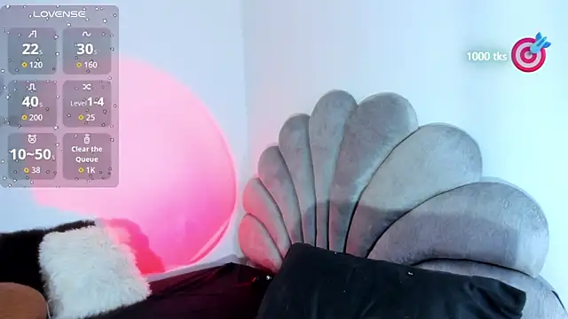 Snapshot of michell_danna chatting on November 7, 2025, 5:40 am michell danna online show from November 7, 2025, 5:40 am