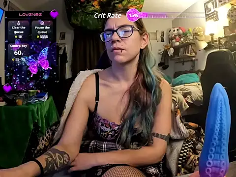 R4inbowK1tty online show from February 12, 2026, 3:56 am