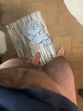 lululul123 online show from November 28, 2025, 11:29 pm