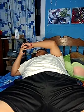 Snapshot of ramito1007 chatting on October 29, 2025, 4:15 am ramito1007 online show from October 29, 2025, 4:15 am