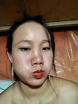 liu-liusexy online show from October 11, 2025, 2:04 pm