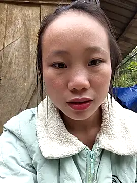 liu-liusexy online show from October 29, 2025, 2:47 am