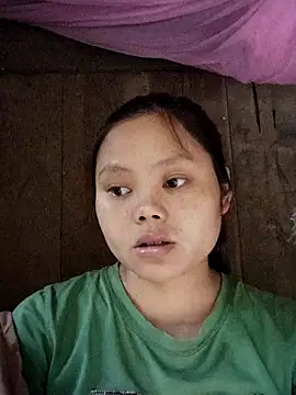 omiu-baby online show from February 23, 2026, 2:20 am