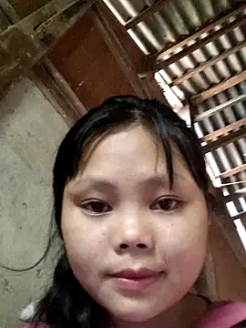 omiu-baby online show from May 19, 2026, 1:56 am