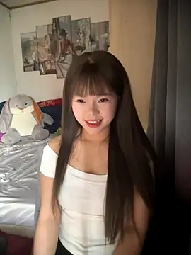 SarahBeii online show from October 19, 2025, 3:07 am