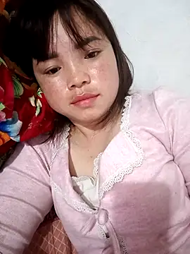 AnHa19 online show from April 3, 2026, 11:03 pm