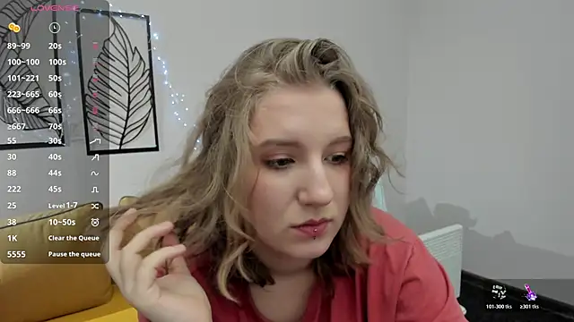 Hailey Foxy online show from February 20, 2026, 12:27 pm