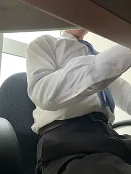 Daddygarry online show from March 11, 2026, 9:37 am