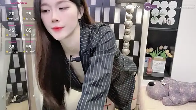 Yueyue-MM online show from January 12, 2026, 2:39 am