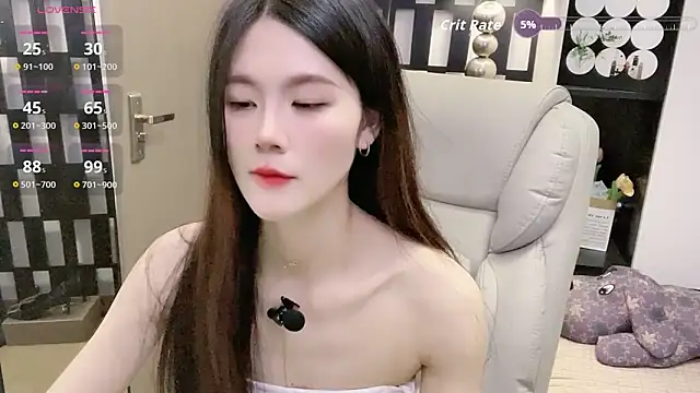 Yueyue-MM online show from February 15, 2026, 7:51 am