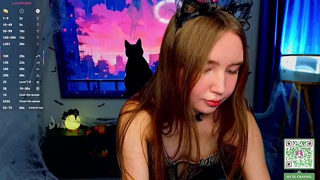 Snapshot of ElfredaTupy chatting on November 8, 2025, 7:45 pm ElfredaTupy online show from November 8, 2025, 7:45 pm